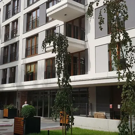 Appartement Free Guarded Parking, New Cosy Apartment, Air Condition